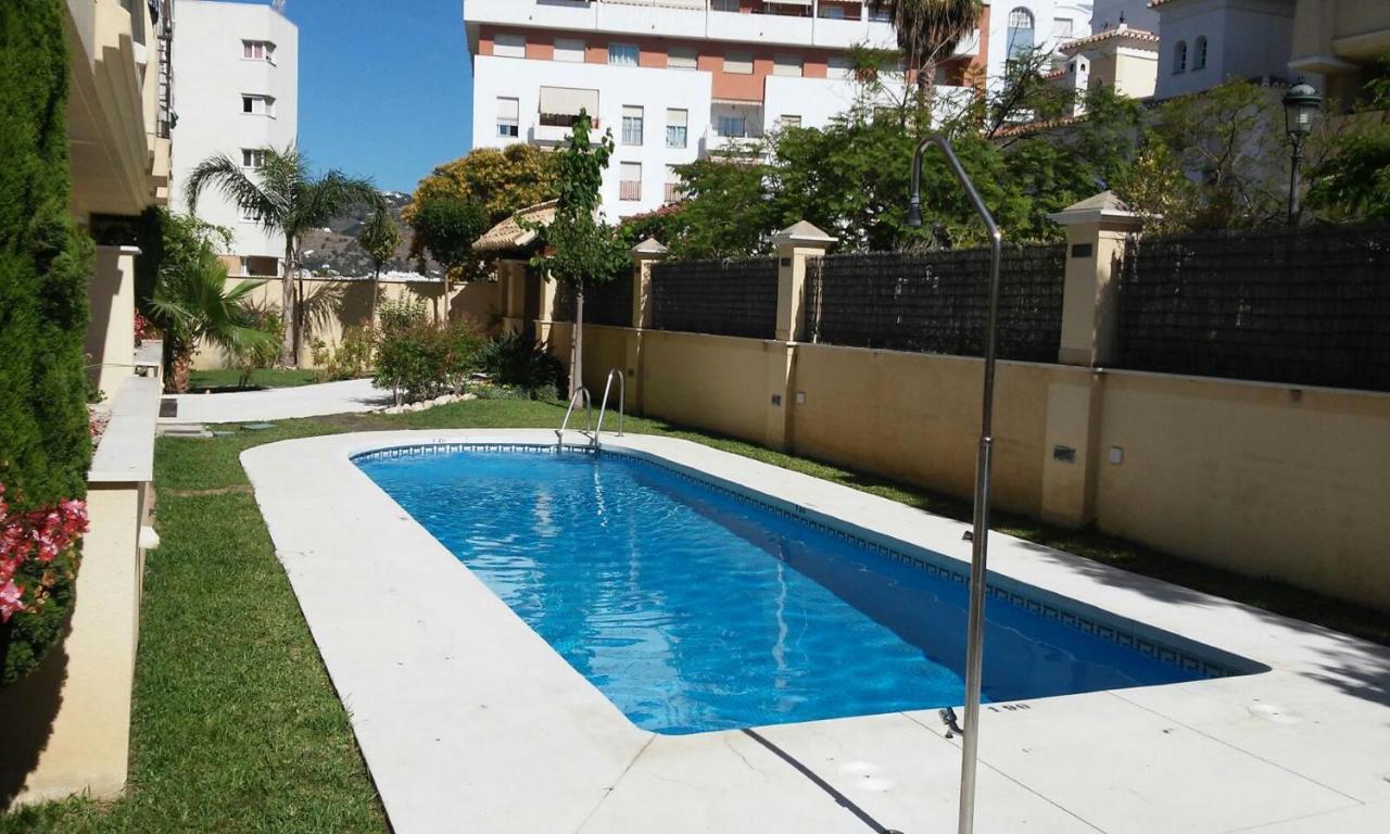 Playa Torrecilla Piscina Centro 2 Habitaciones Nerja Dış mekan fotoğraf