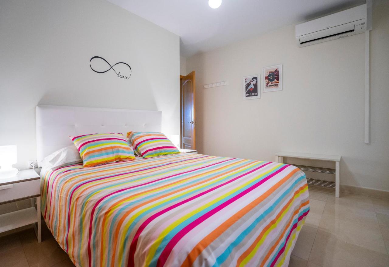 Playa Torrecilla Piscina Centro 2 Habitaciones Nerja Dış mekan fotoğraf
